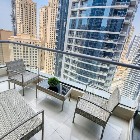 Overlooking Marina Canal 1Br Close To Mall, Promenade & Beach, Bay Central 1, Dubai Marina By Deluxe Holiday Homes Дубай Экстерьер фото